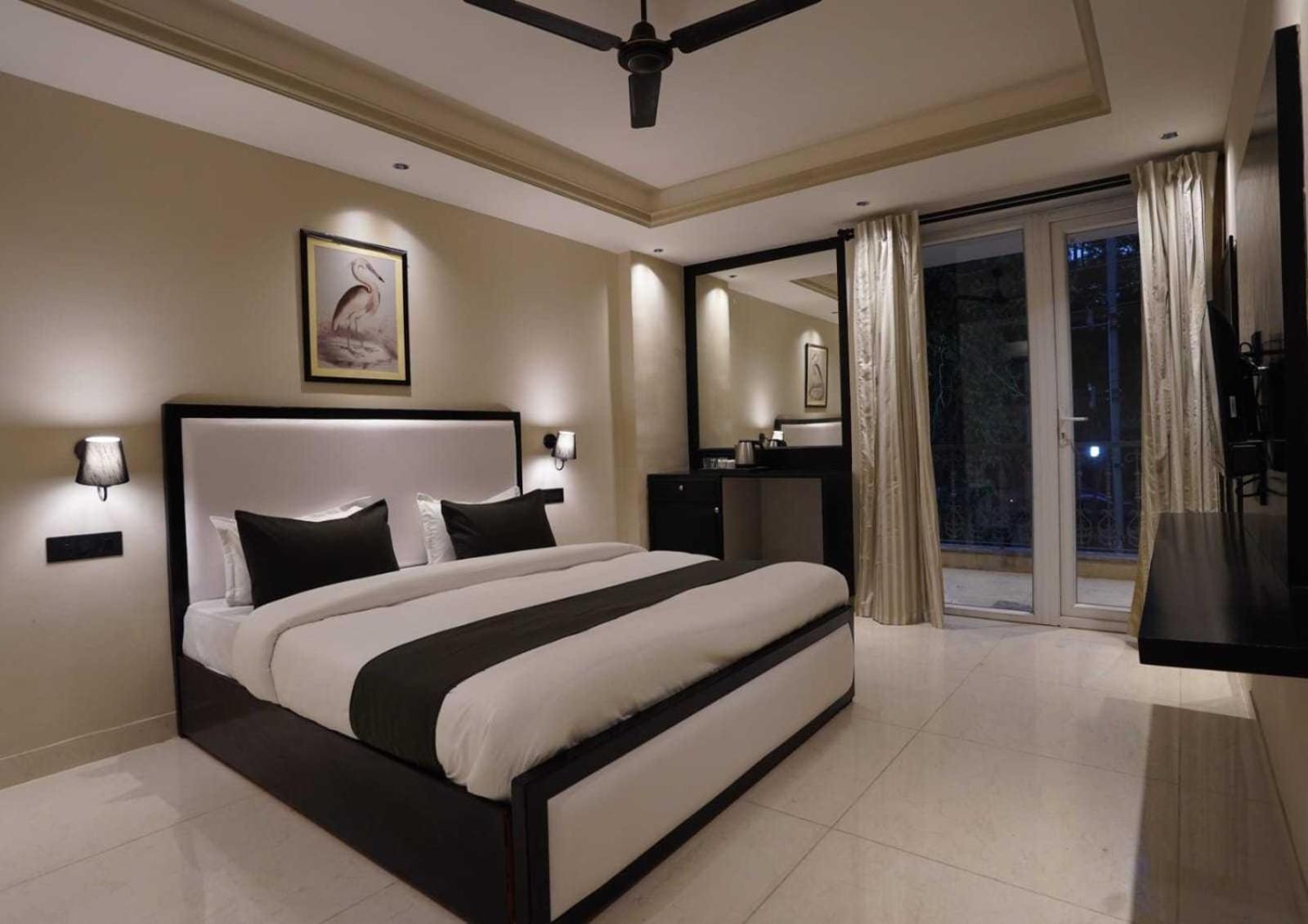 Hotel Ivy Plaza New Delhi Exterior foto